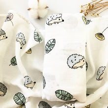 Load image into Gallery viewer, A 70% bamboo baby swaddle baby muslin blanket quality better than Aden Anais Baby Multi-use big diaper Blanket Infant Wrap