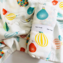 Load image into Gallery viewer, A 70% bamboo baby swaddle baby muslin blanket quality better than Aden Anais Baby Multi-use  big diaper Blanket Infant Wrap
